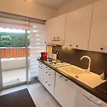 T2 De Vacances, 아파트 *
